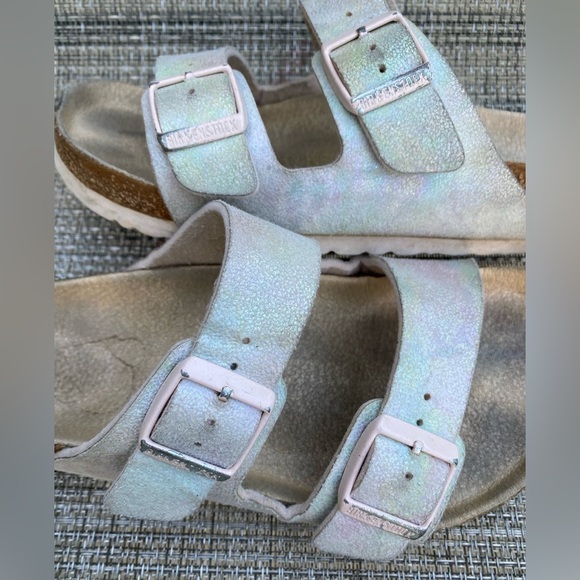 Birkenstock Arizona Vegan Slide Sandal Women’s Iridescent Light Rose 5.5 US/36EU - Picture 6 of 14